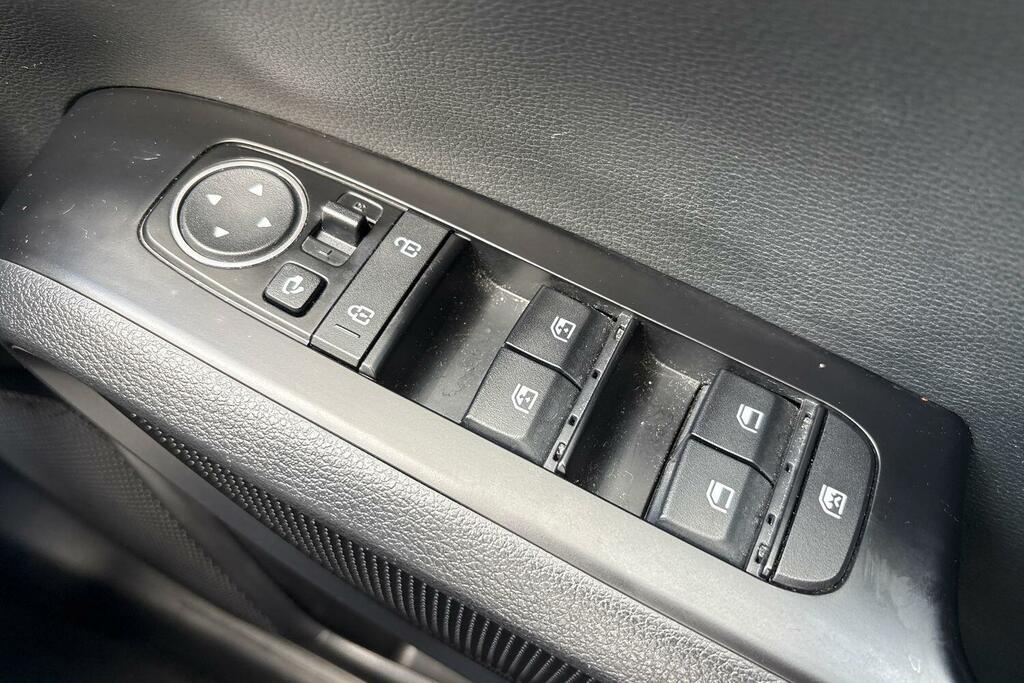 Kia Soul 64Kwh First Edition Blue #18
