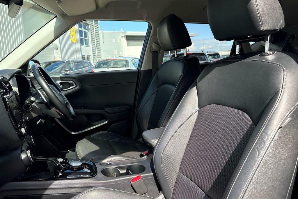 Kia Soul 64Kwh First Edition Blue #26
