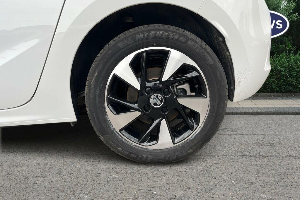 Vauxhall Corsa-e 50Kwh Design FV74GRF White #5
