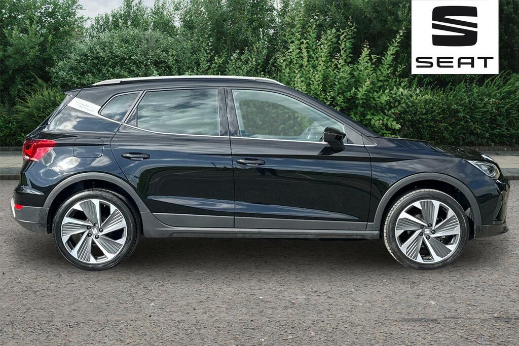 Seat Arona 1.0 Tsi 115 Fr Sport Dsg Black #4