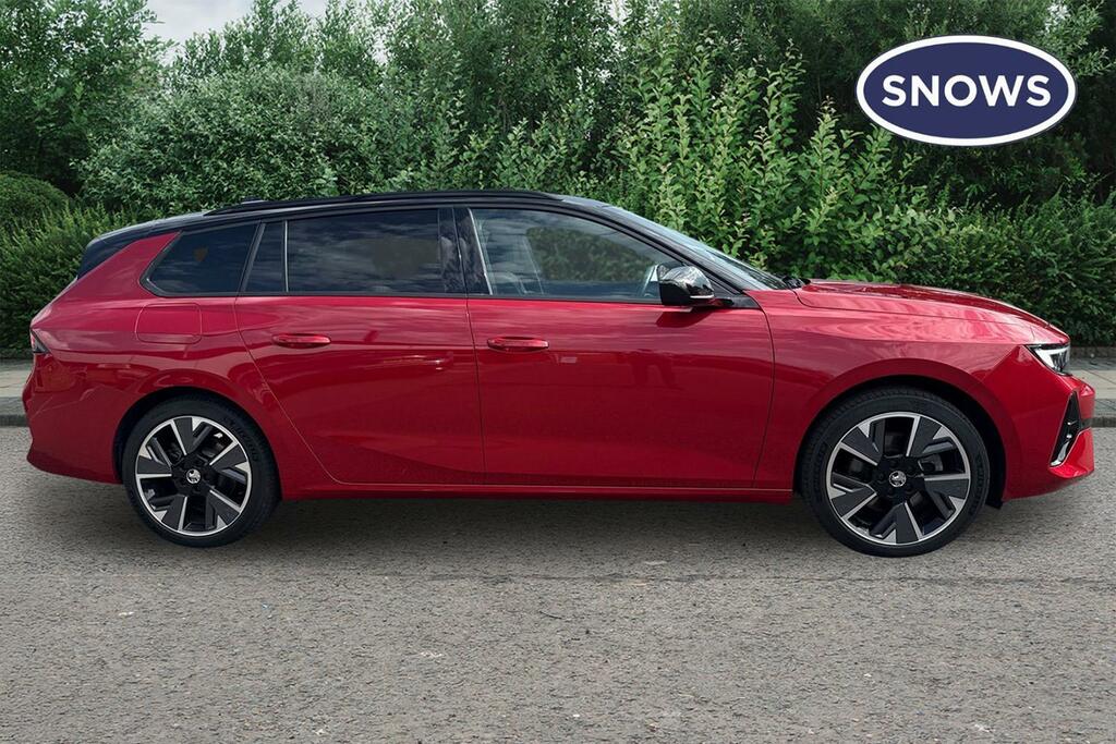 Vauxhall Astra 54Kwh Ultimate Sports Tourer Red #4