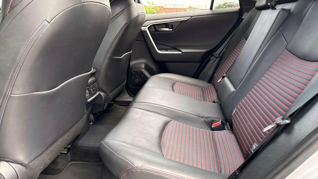 Toyota Rav 4 Rav4 Design Hev Cvt Black #15
