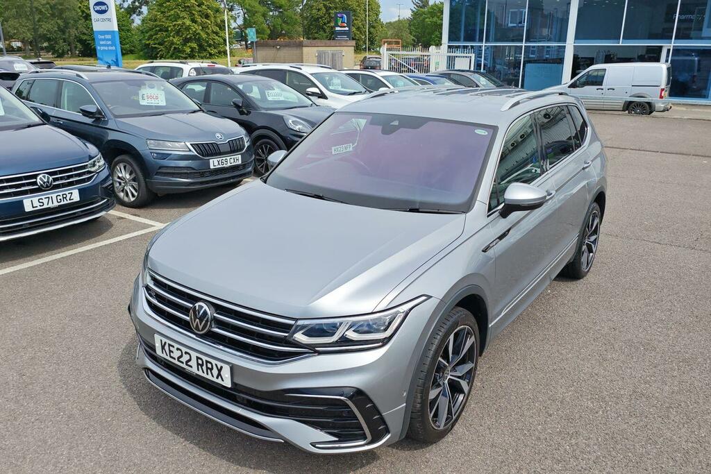 Volkswagen Tiguan Allspace 1.5 Tsi R-line Dsg Euro 6 Ss Silver #3