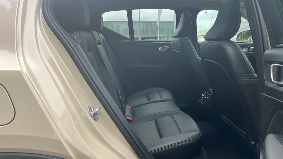 Volvo XC40 Ultra, B4 Mild Hybrid, Bright #6
