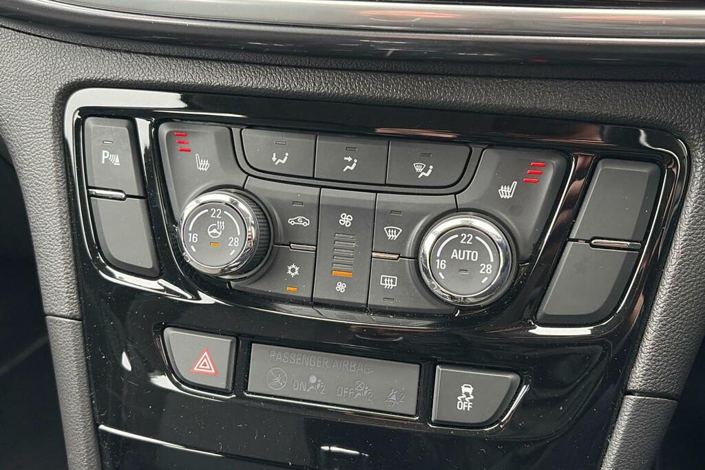 Vauxhall Mokka Active Ecotec Ss White #12