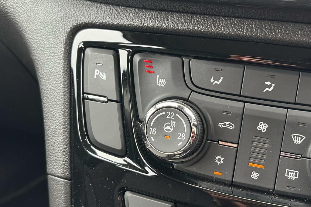 Vauxhall Mokka Active Ecotec Ss White #30
