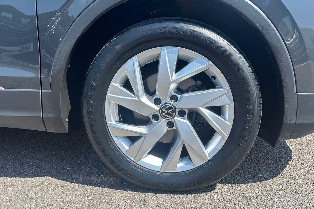 Volkswagen Tiguan 1.5 Tsi Life Euro 6 Ss Grey #5
