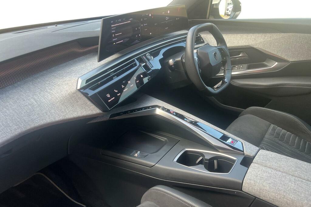 Peugeot 5008 1.2 Gt E-dsc6 Euro 6 Ss GL74AGZ Grey #2