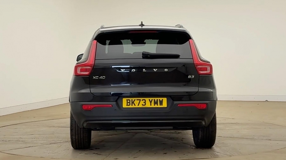 Volvo XC40 Ultimate, B3 Mild Hybrid, Dark Black #4