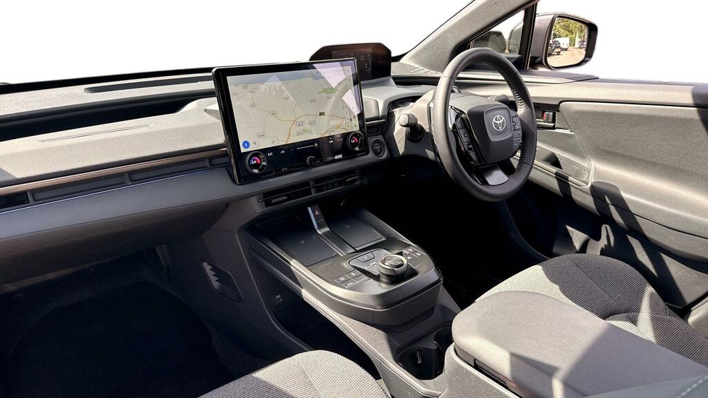 Toyota bZ4X 71.4Kwh Motion White #10