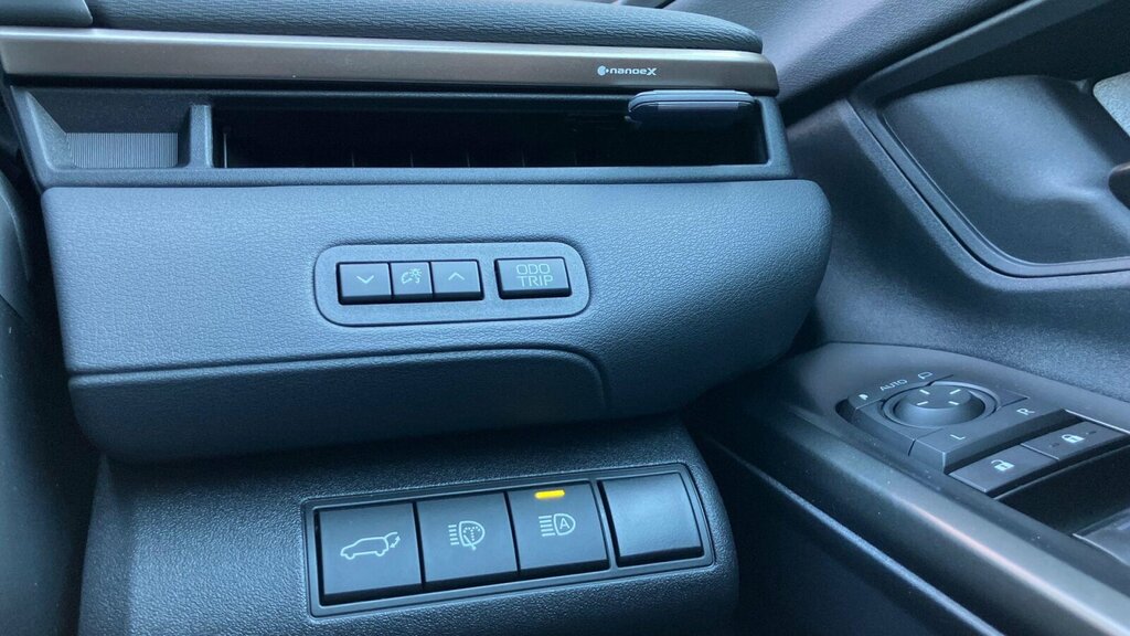 Toyota bZ4X 73.1Kwh Excel Grey #90