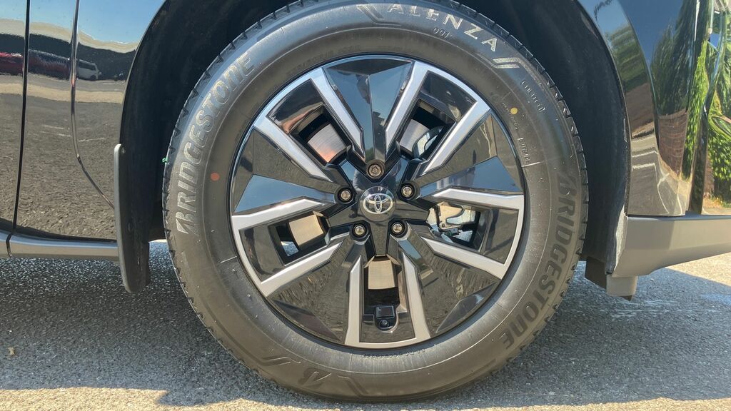 Toyota bZ4X 73.1Kwh Excel Grey #51