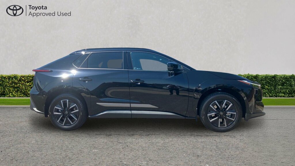 Toyota bZ4X 73.1Kwh Excel Grey #48