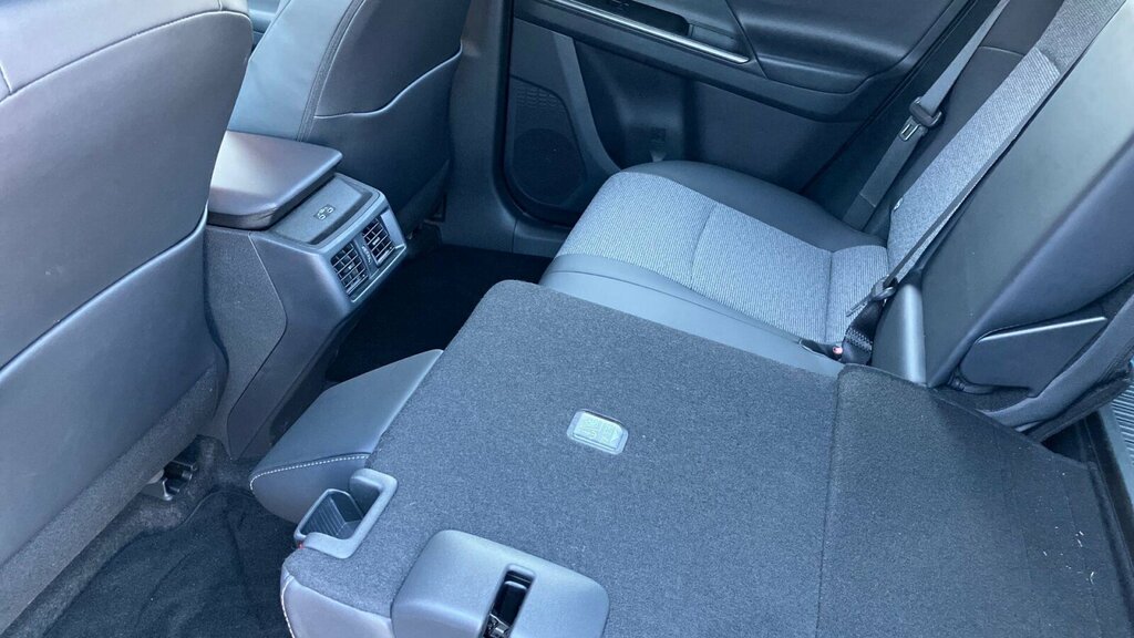 Toyota bZ4X 73.1Kwh Excel Grey #36