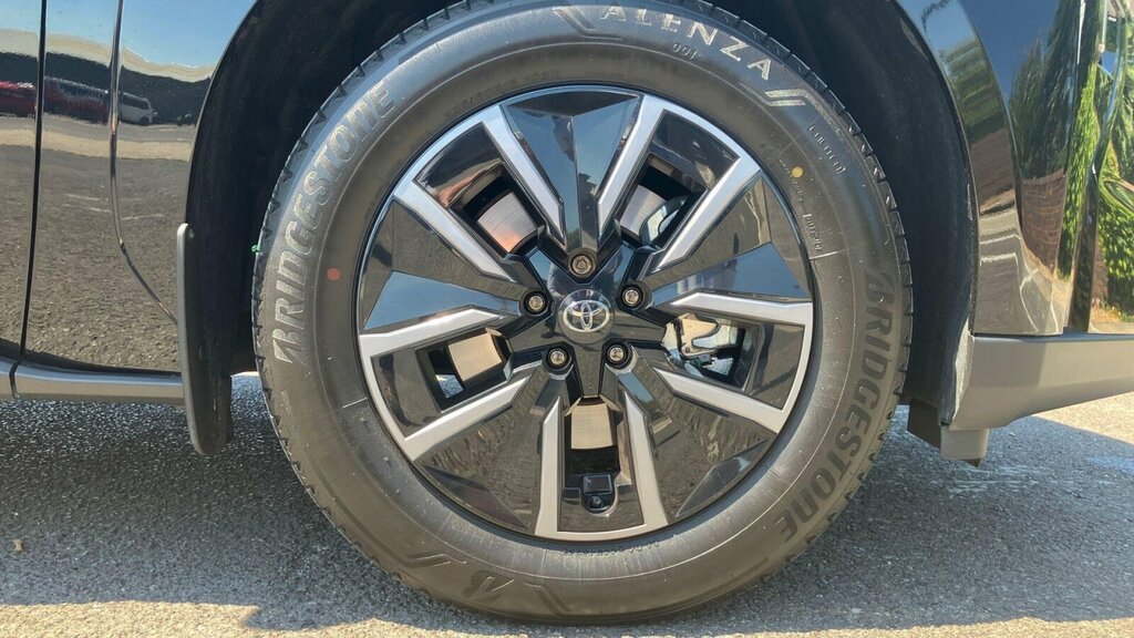 Toyota bZ4X 73.1Kwh Excel Grey #52