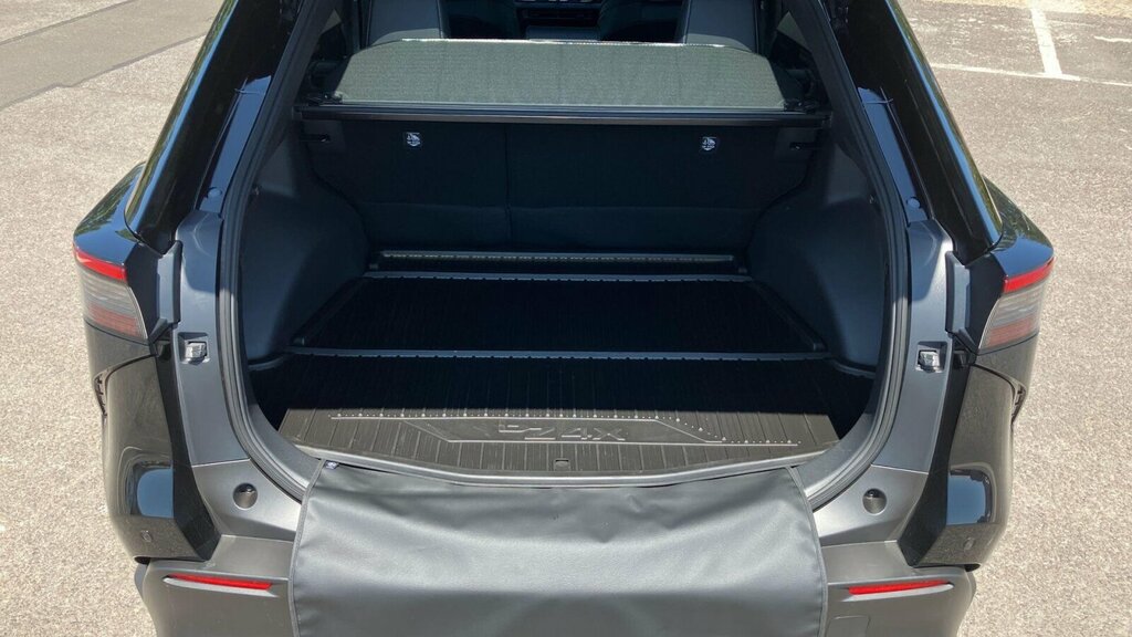 Toyota bZ4X 73.1Kwh Excel Grey #26