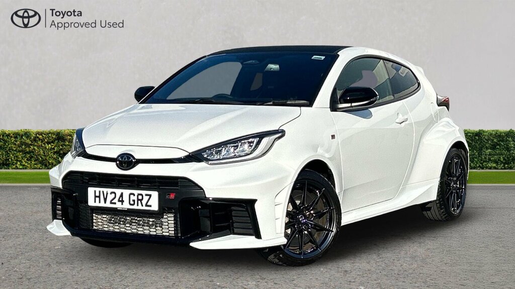 Toyota Yaris 1.6T Gr Awd Euro 6 White #6