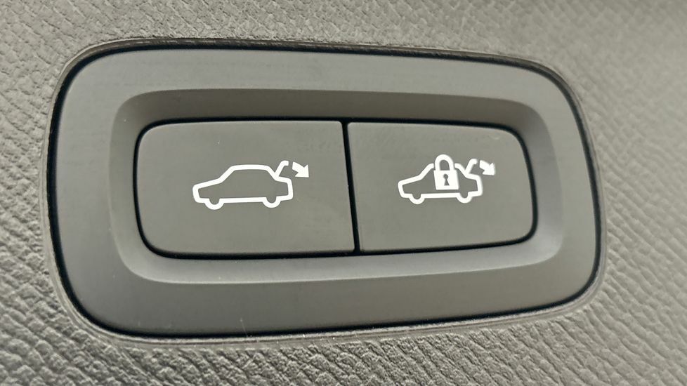 Volvo XC90 2.0 B5p Plus Dark Awd Geartronic #19