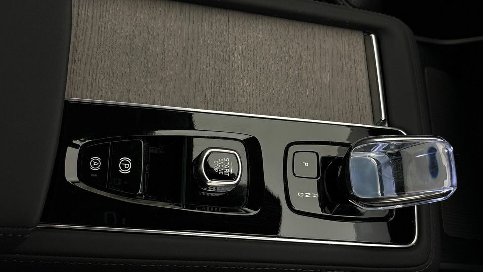 Volvo XC90 2.0 B5p Plus Dark Awd Geartronic #32