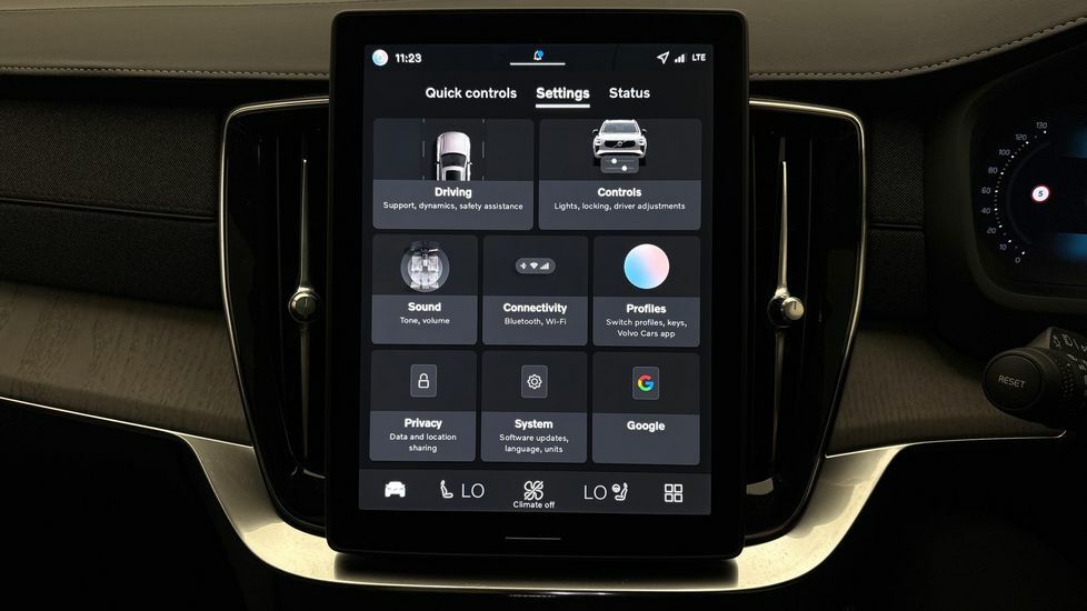 Volvo XC90 2.0 B5p Plus Dark Awd Geartronic #35