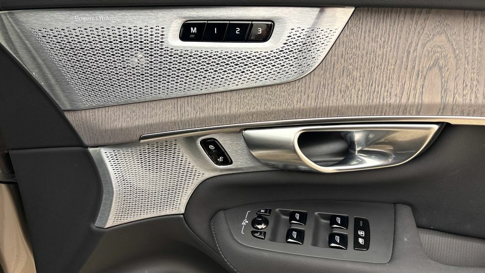 Volvo XC90 2.0 B5p Plus Dark Awd Geartronic #27