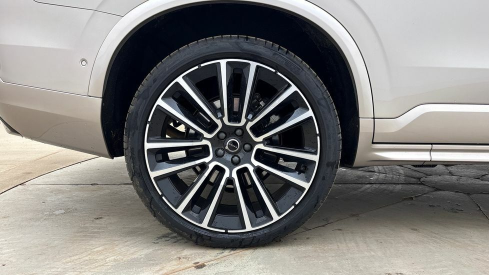 Volvo XC90 2.0 B5p Plus Dark Awd Geartronic #20