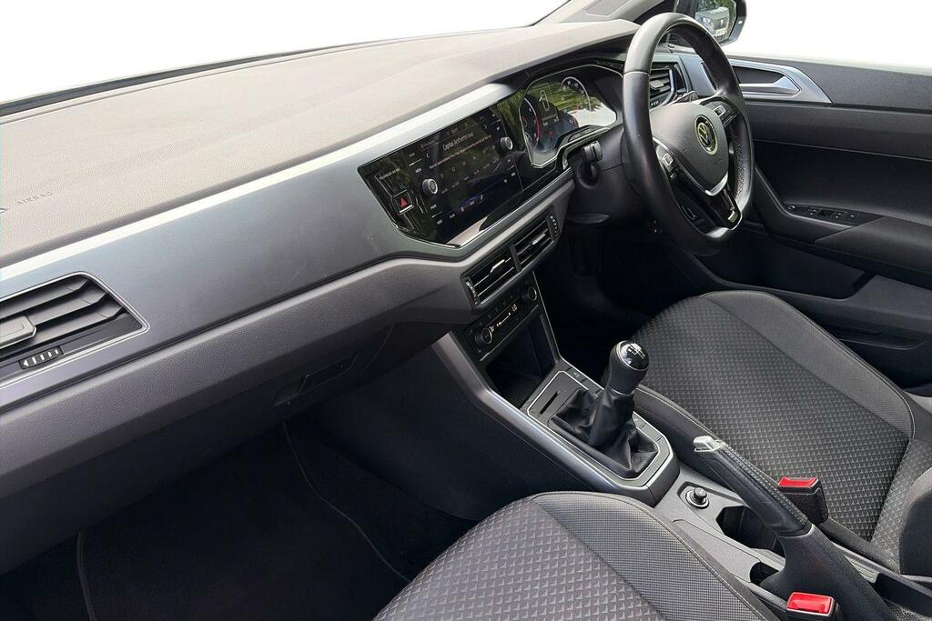 Volkswagen Polo 1.0 Tsi Active Euro 6 Ss Black #2