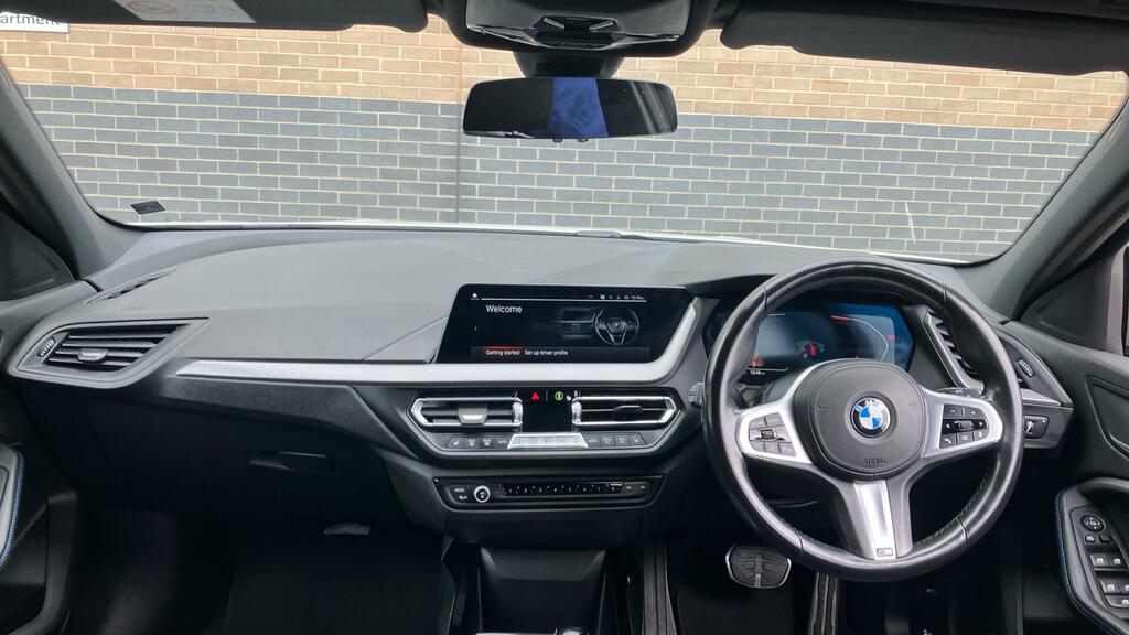 BMW 1 Series 118I M Sport White #4