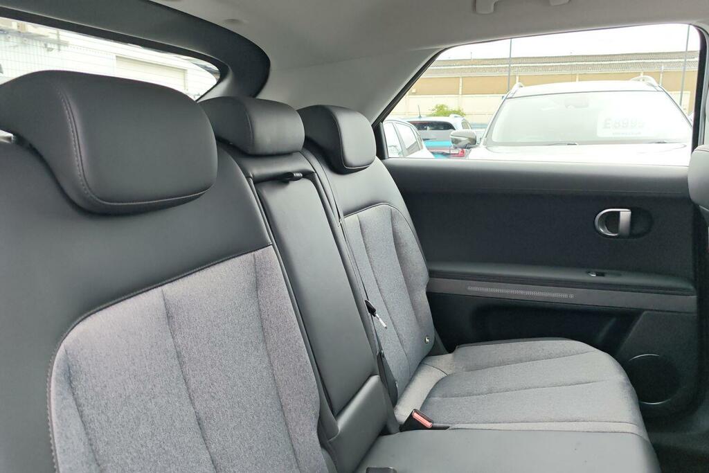 Hyundai Ioniq 5 Hatchback Black #18