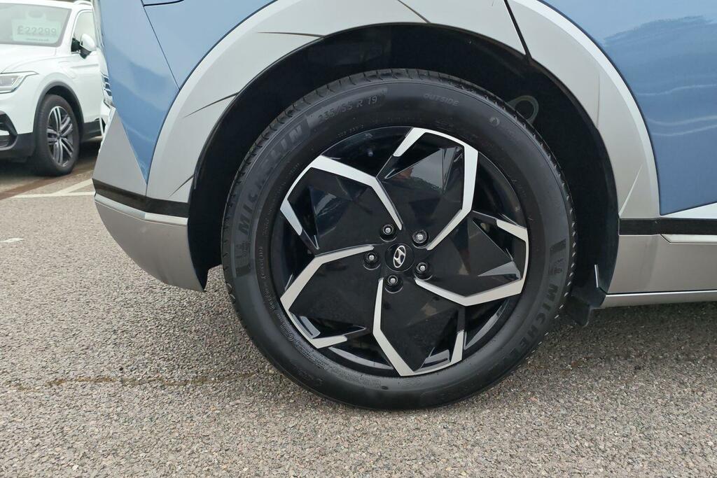 Hyundai Ioniq 5 Hatchback Black #29