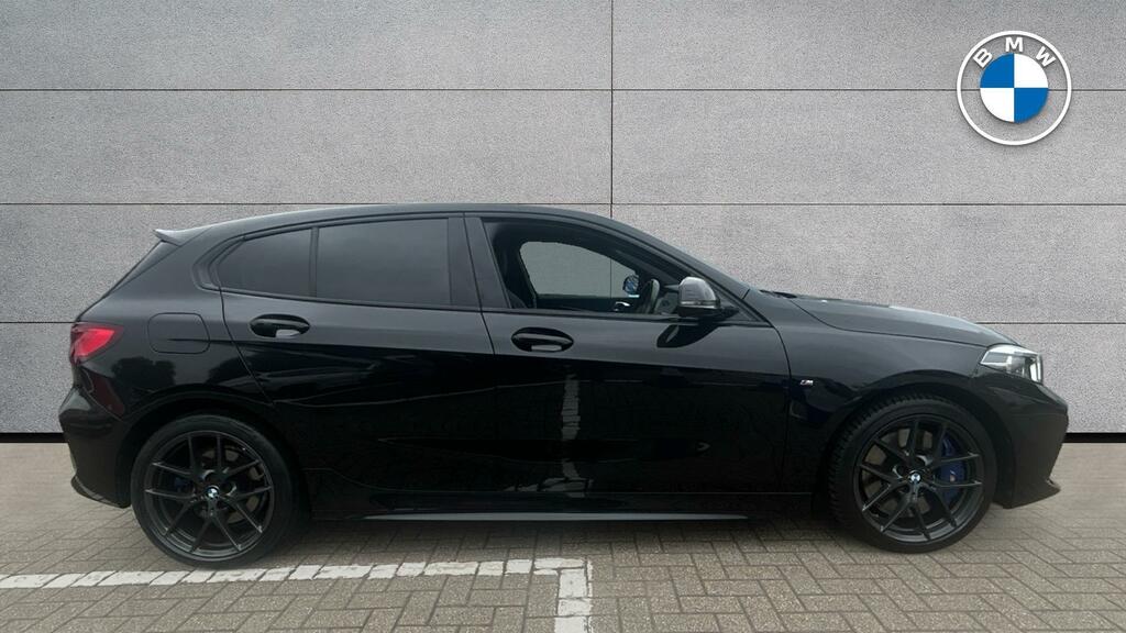 BMW 1 Series 118I M Sport Black #3
