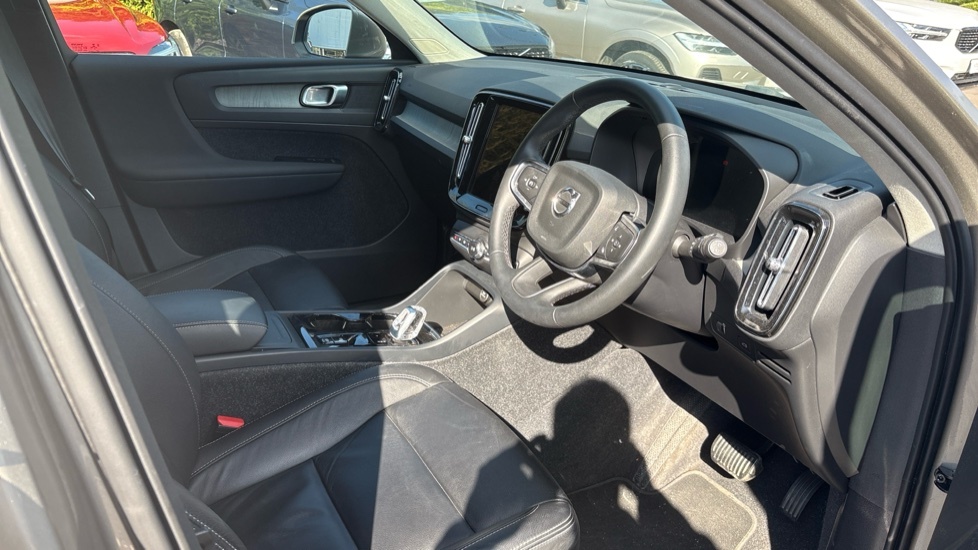 Volvo XC40 Inscription, B4 Mild Hybrid Grey #4