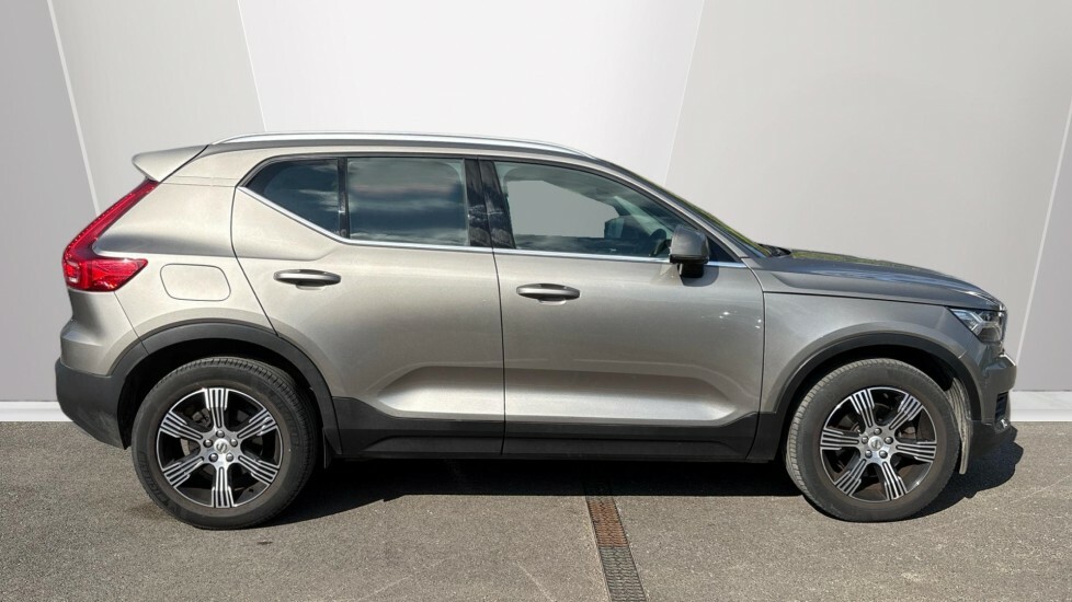 Volvo XC40 Inscription, B4 Mild Hybrid Grey #3