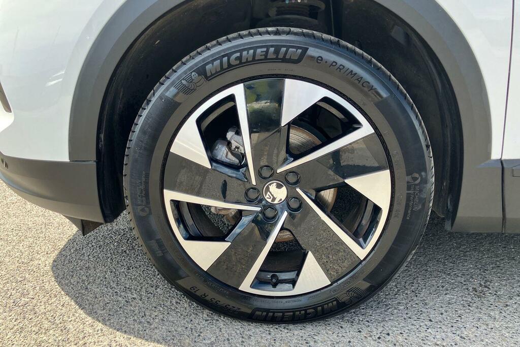 Vauxhall Grandland Ultimate Black #31