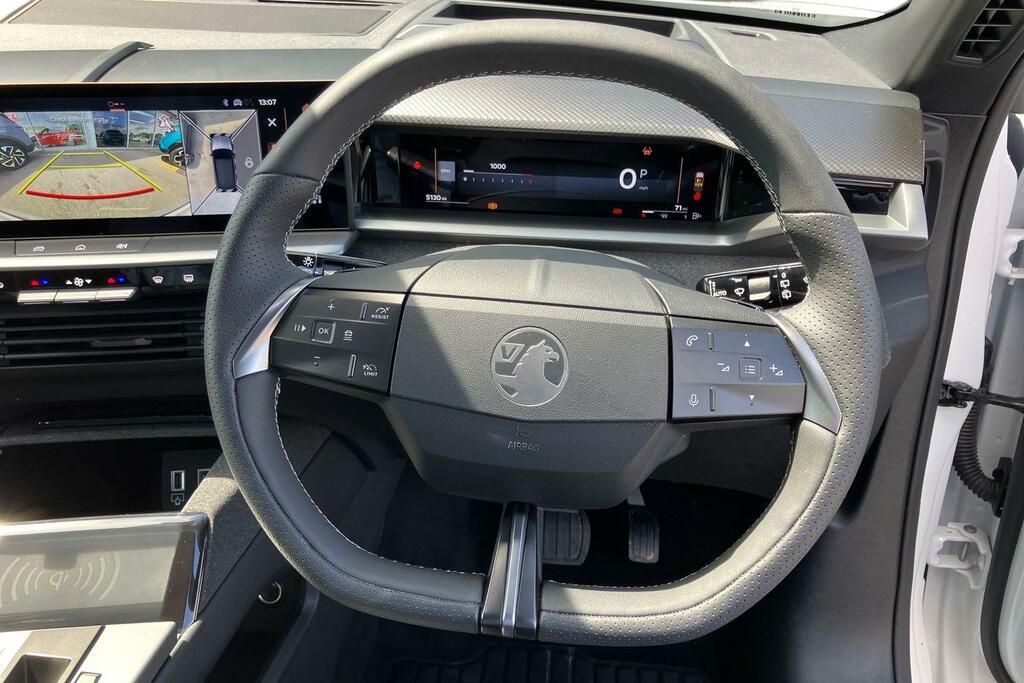 Vauxhall Grandland Ultimate Black #15