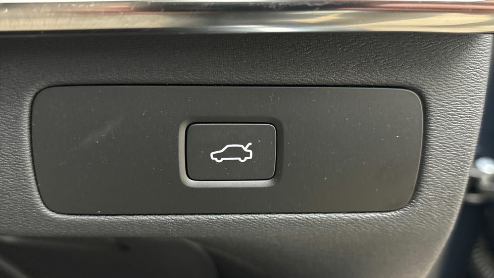 Volvo XC90 B5 P Awd Ultra Dark Blue #30