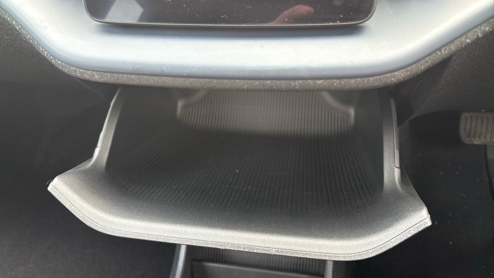 Volvo EX30 Plus, Single Motor Extended Range, Heat Black #22