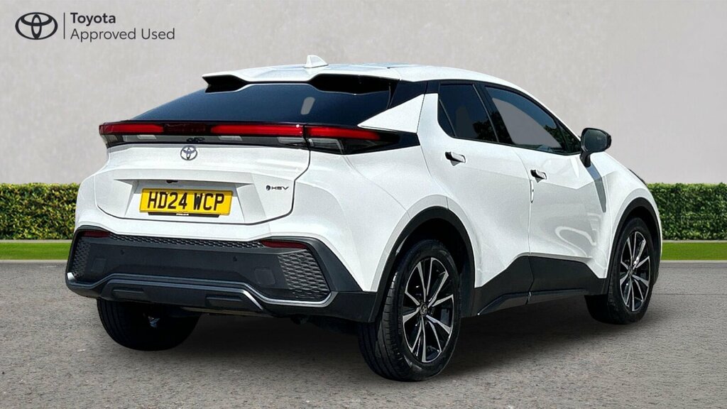 Toyota C-Hr 1.8 Vvt-h Design Cvt Euro 6 Ss White #3
