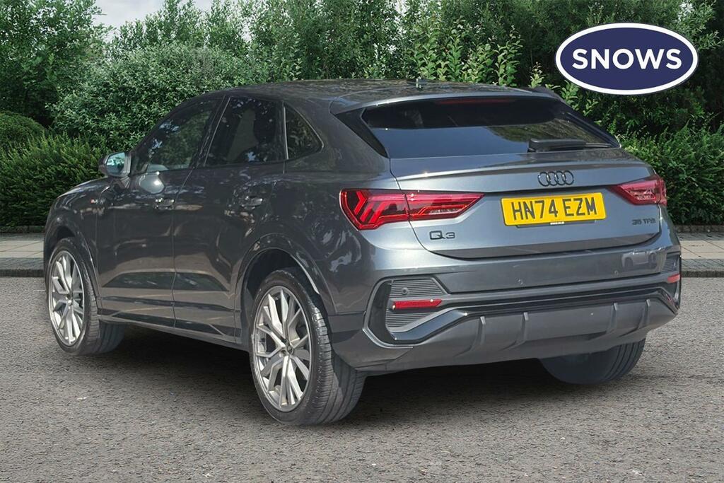 Audi Q3 1.5 Tfsi Cod 35 Black Edition Sportback S Tronic E Grey #3
