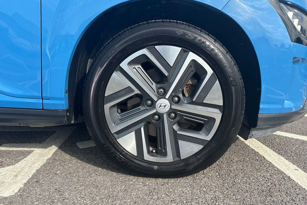 Hyundai Kona 64Kwh Premium 10.5Kw Charger Blue #5
