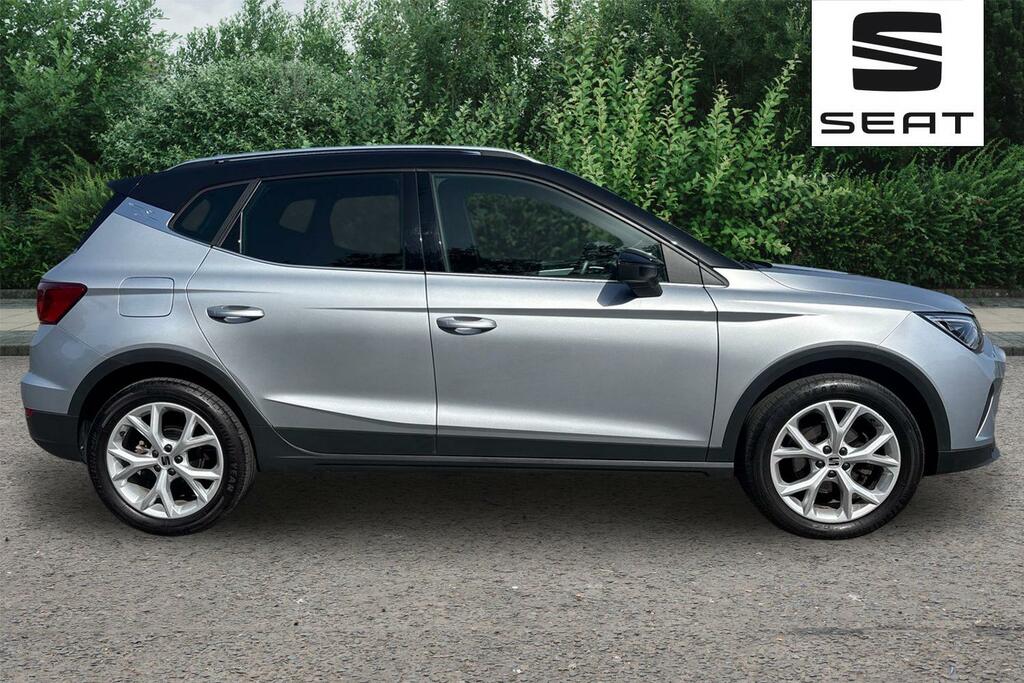 Seat Arona 1.0 Tsi 110 Fr Dsg Silver #4