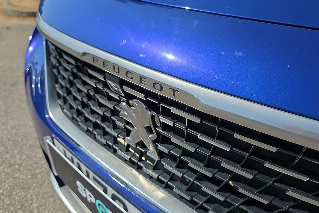Peugeot 3008 Puretech Allure Brown #21