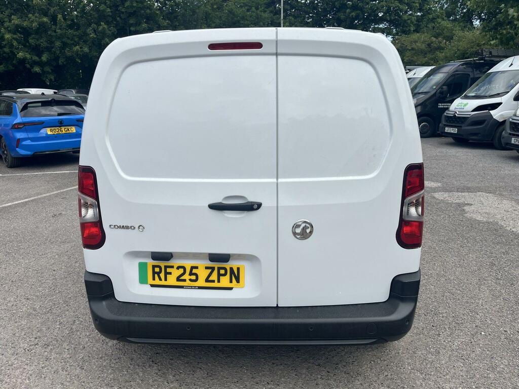 Vauxhall Combo-e Life Combo Life 100Kw Ultimate XL 50Kwh Estate Grey #8