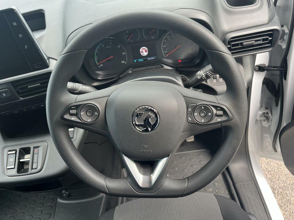 Vauxhall Combo-e Life Combo Life 100Kw Ultimate XL 50Kwh Estate Grey #14