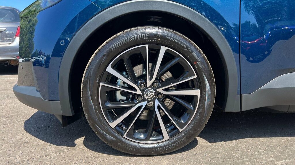 Toyota C-Hr Gr Sport Grey #25