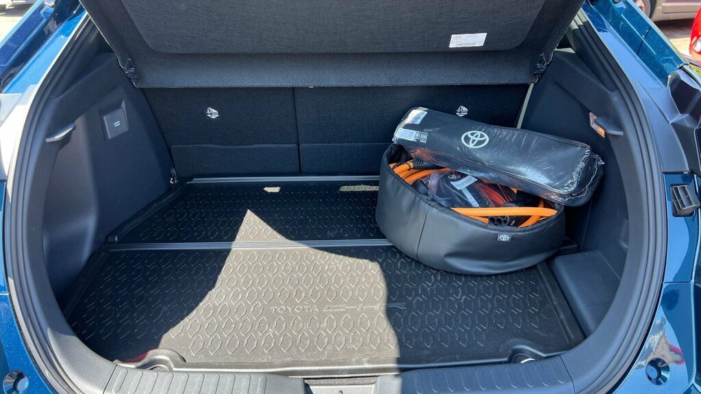 Toyota C-Hr Gr Sport Grey #13