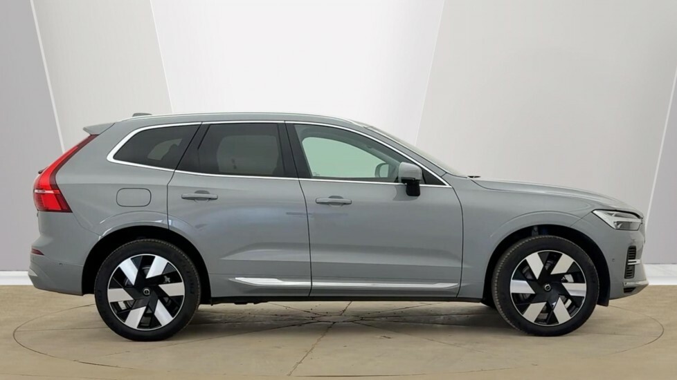 Volvo XC60 Ultra, T8 Awd Plug-in Hybrid, Bri Grey #2