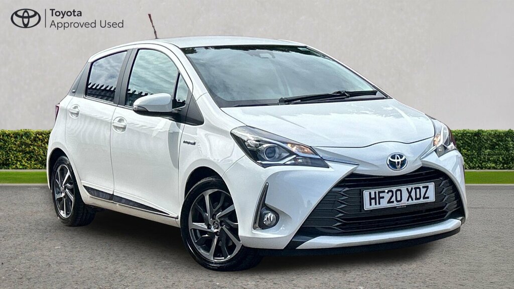 Toyota Yaris 1.5 Vvt-h Y20 Hatchback Hybrid E-cvt Eu White