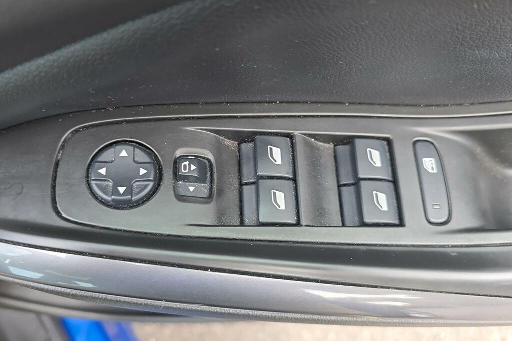 Vauxhall Grandland Sri Nav Grey #18