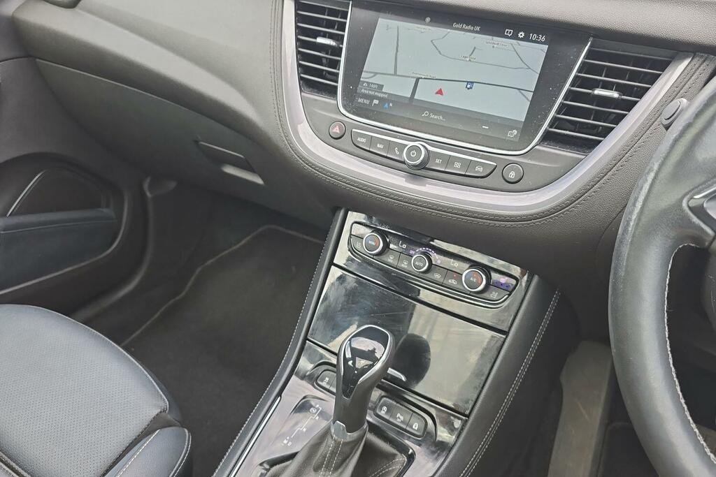 Vauxhall Grandland Sri Nav Grey #49